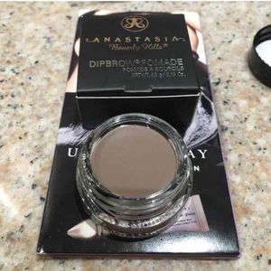 Dip brow pomade soft brown
