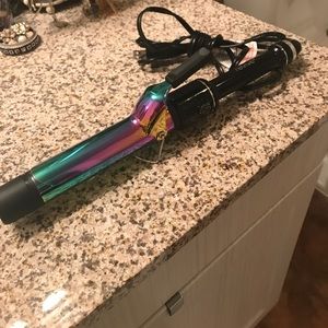 1 & 1/4” Metallic Curling Wand