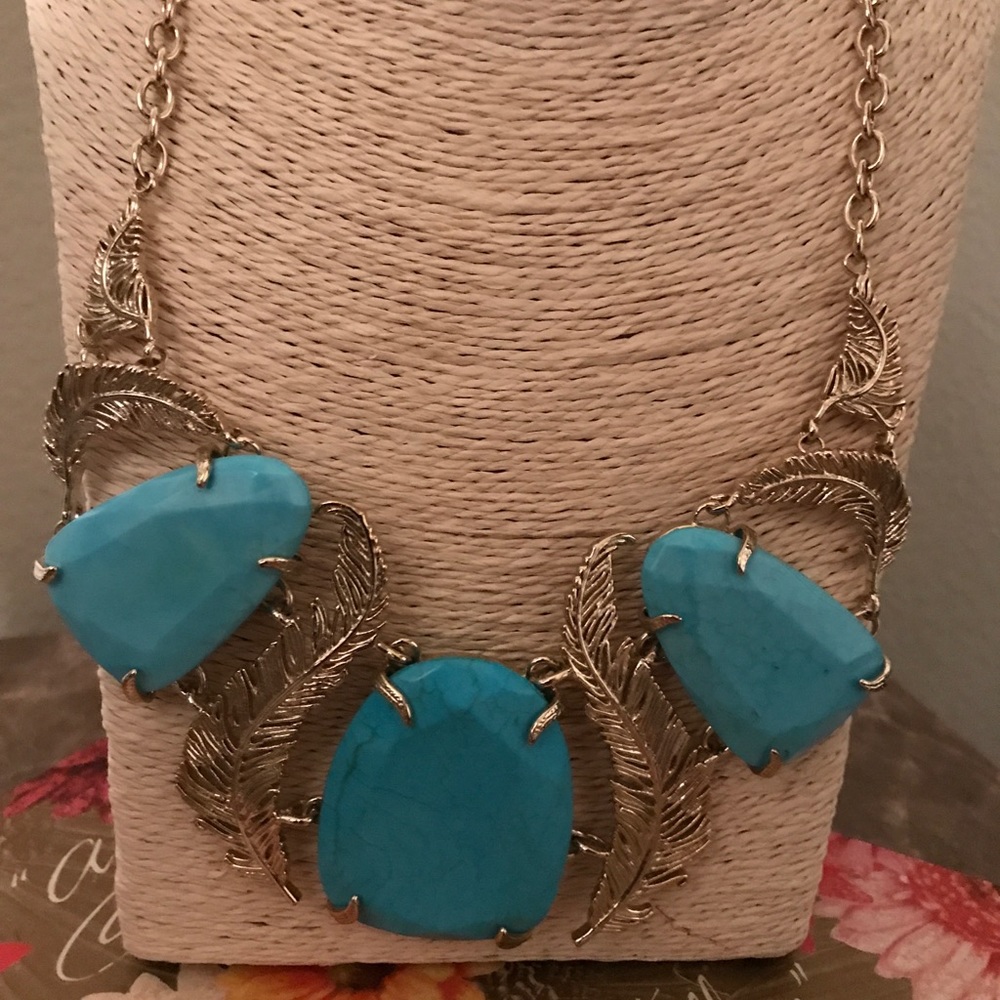 Iggy Statement Necklace EUC