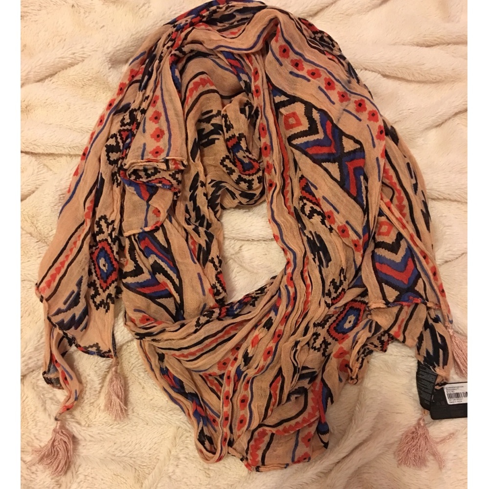 Printed scarf