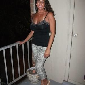 Meet your Posher, Gina