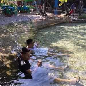 Meet your Posher, Victor