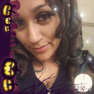 Meet your Posher, Aracely