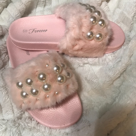 Womens Fur Slides with Pearls HOT NEW STYLE - Picture 5 of 6