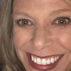 Meet your Posher, Stacy