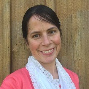 Meet your Posher, Edna