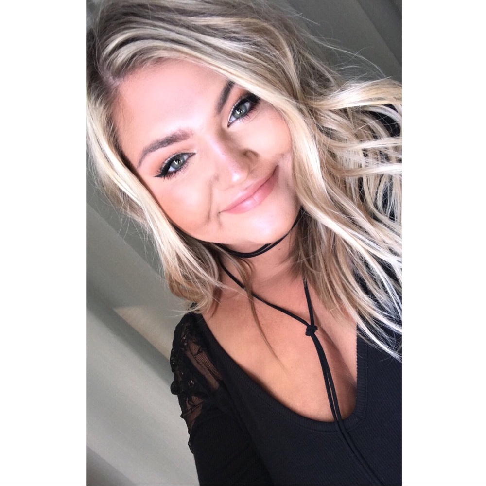 Meet your Posher, Madison
