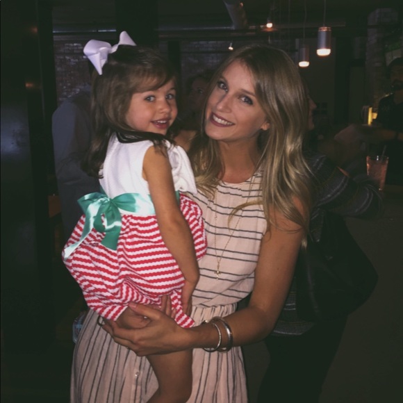 Leah - Picture 2 of 5