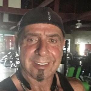 Meet your Posher, Rene