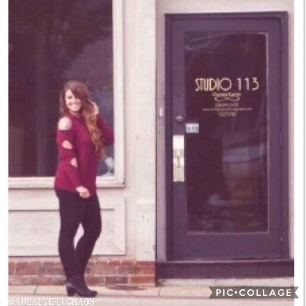 BOGO BeAuTiFuL WiNe🍷SwEaTeR - Picture 2 of 8