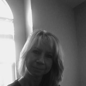 Meet your Posher, Laurie