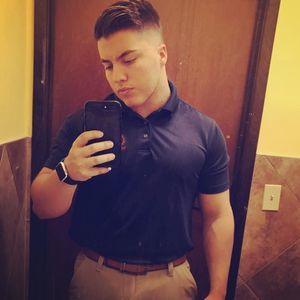 Meet your Posher, Christian