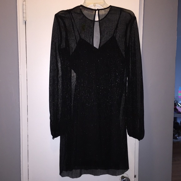🎀NWT KeepSake Black Metallic Knit 🎀 - Picture 3 of 6