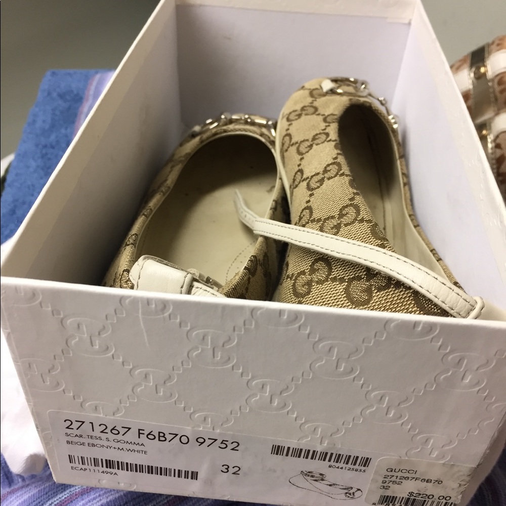 Authentic girls Gucci shoes