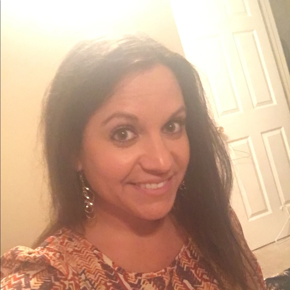 Meet your Posher, Rachel