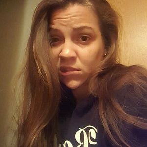 Meet your Posher, Cierra