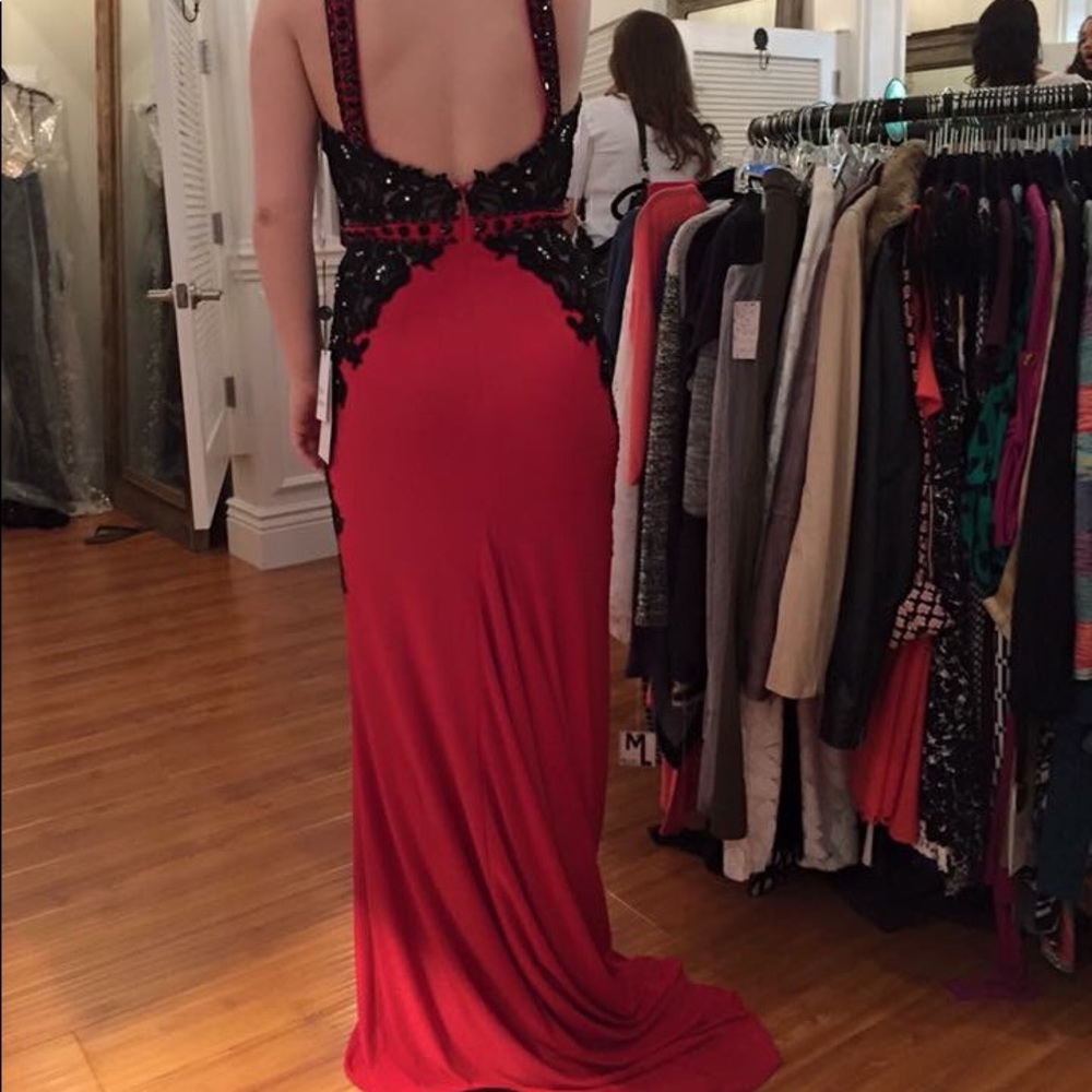 Formal Sherri Hill gown - Picture 6 of 6