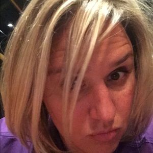 Meet your Posher, Diane