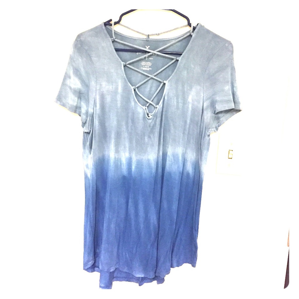 NWOT Blue ombré Cage front blouse