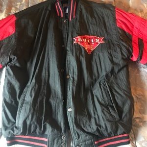 Windbreaker jacket