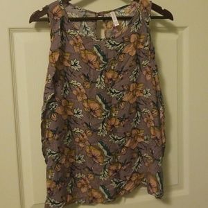 Pink/purple Floral shirt New W/O tags