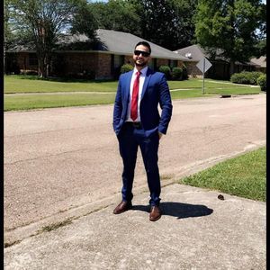 Meet your Posher, Ehab