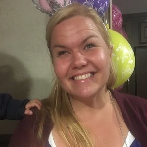 Meet your Posher, Nichole