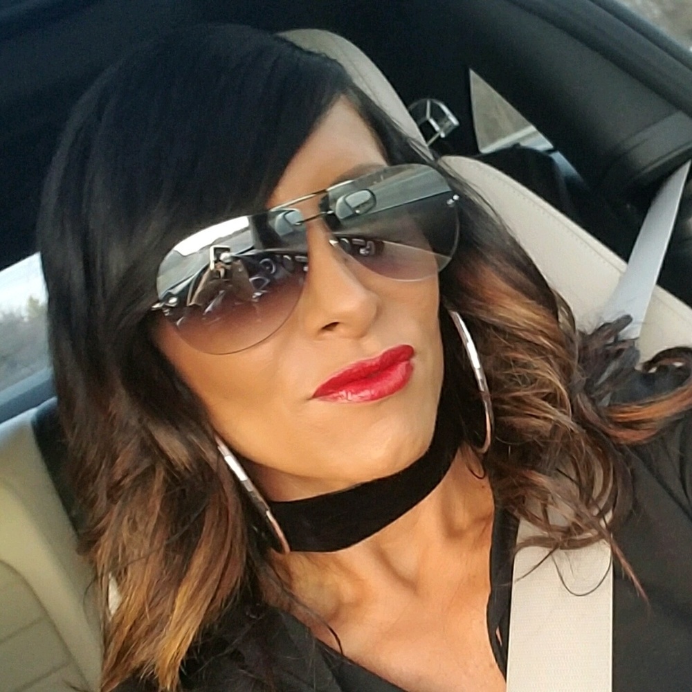 Meet your Posher, Kim