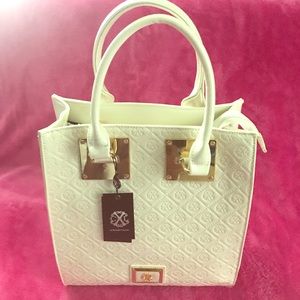 BRAND NEW 🎀 Christian Lacroix Ivory Tote