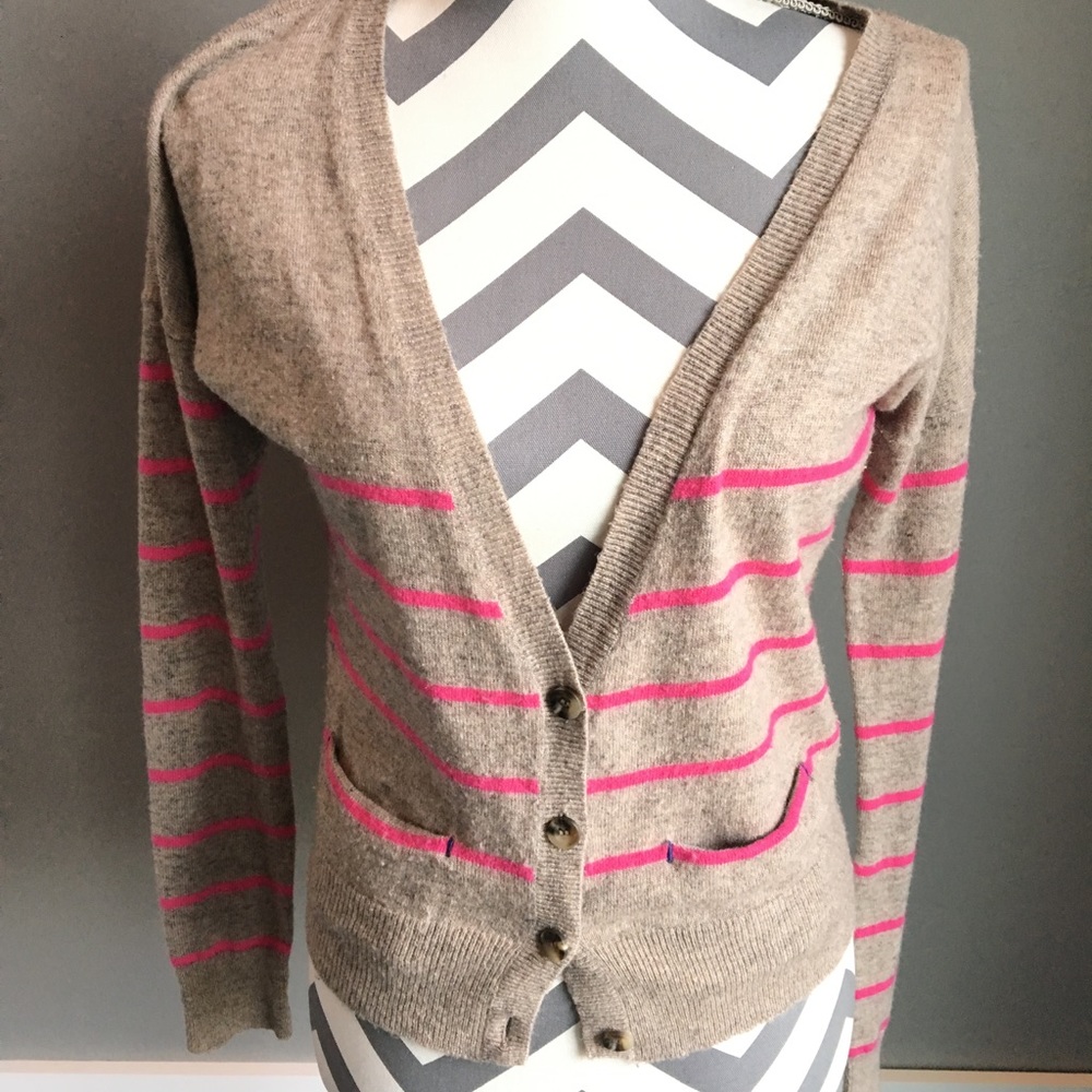 American Eagle Cardigan