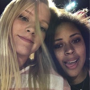 Meet your Posher, Leah