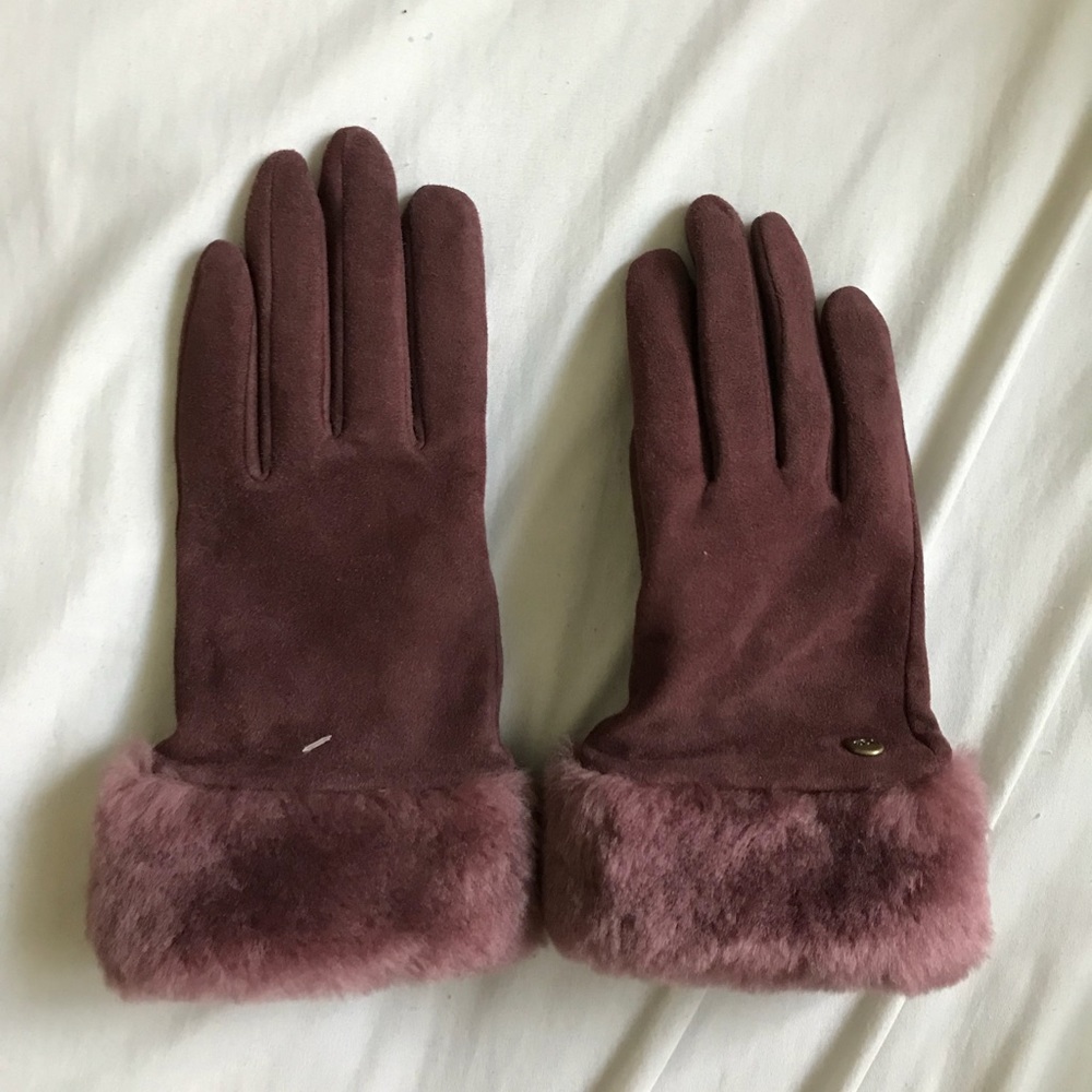 Authentic Ugg Gloves - image 1