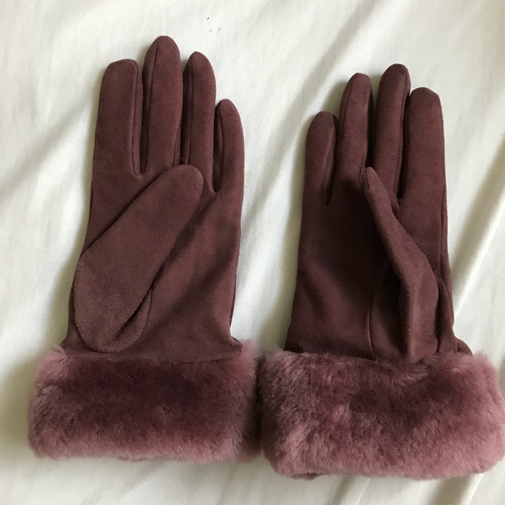 Authentic Ugg Gloves - image 2