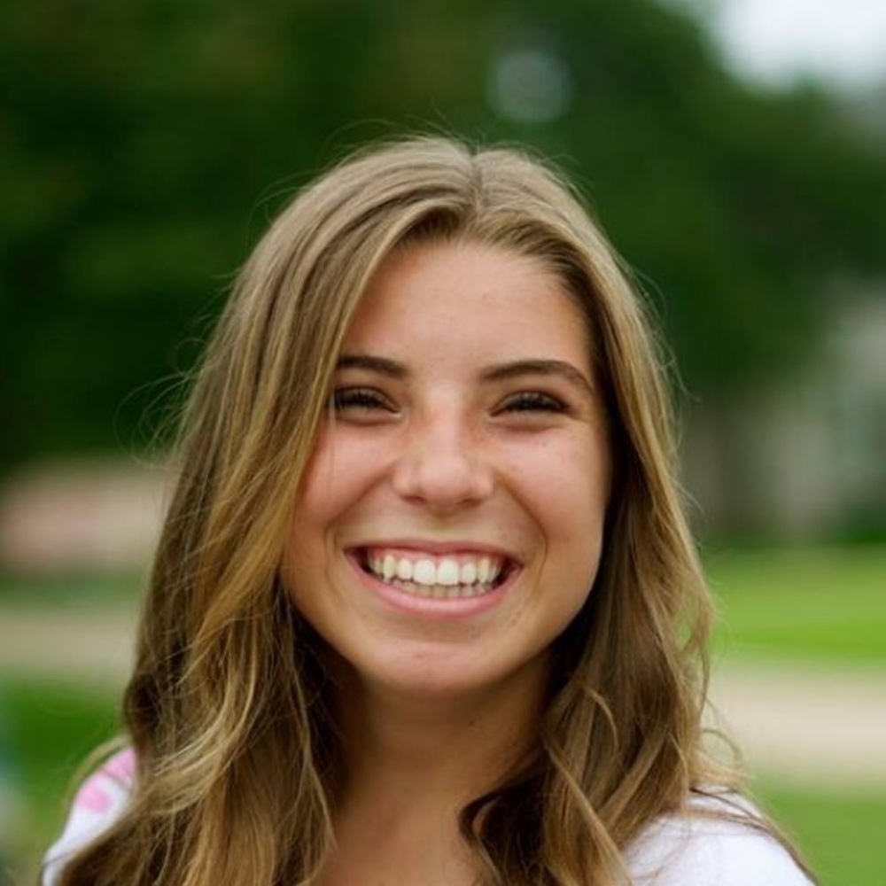 Meet your Posher, Carmen