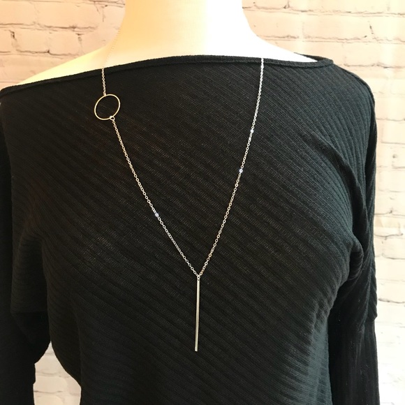 Delicate lariat style silver necklace. - Picture 1 of 4