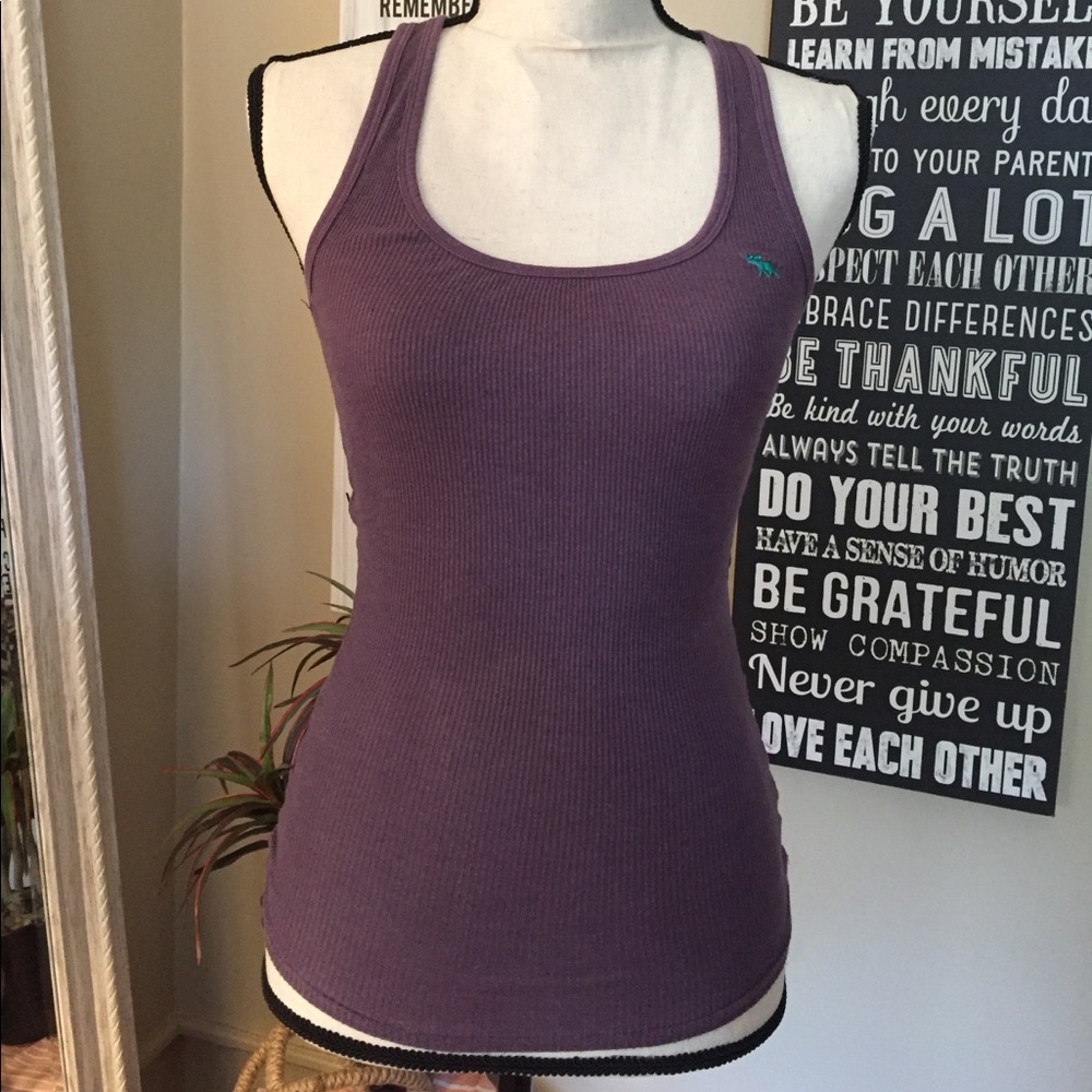 A&F purple tank top