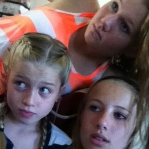 Meet your Posher, Julia