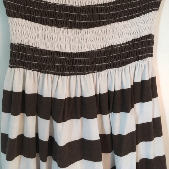 Strapless dress - Picture 3 of 3