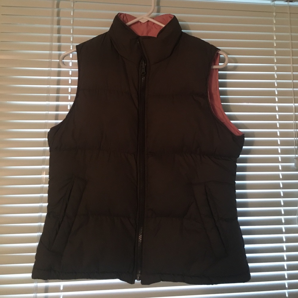 Thick, reversible zip up vest