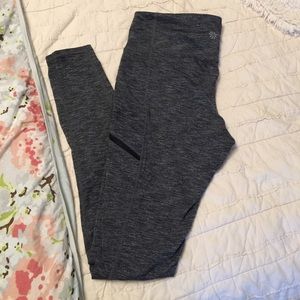 Dark grey/black Atheleta Leggings! Size Small