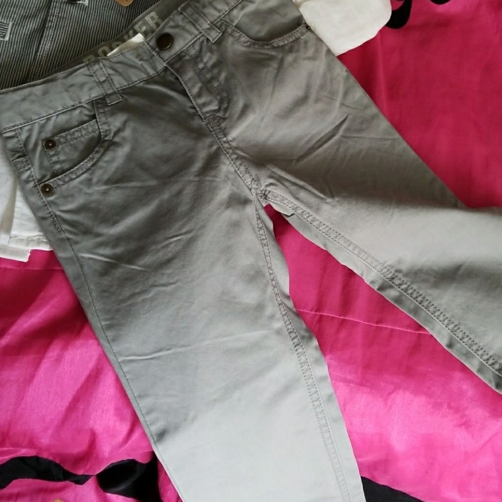 Never worn kids dress outfit - Picture 2 of 2