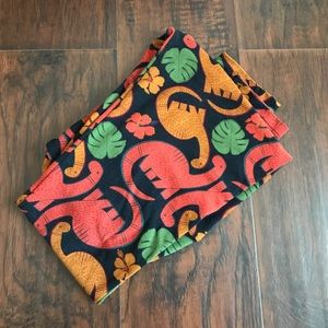 Lularoe OS dinosaurs leggings