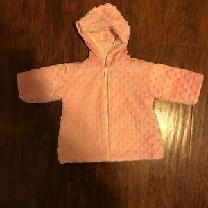Baby Thro minky dot hooded coat Sz 6-9 mos EUC