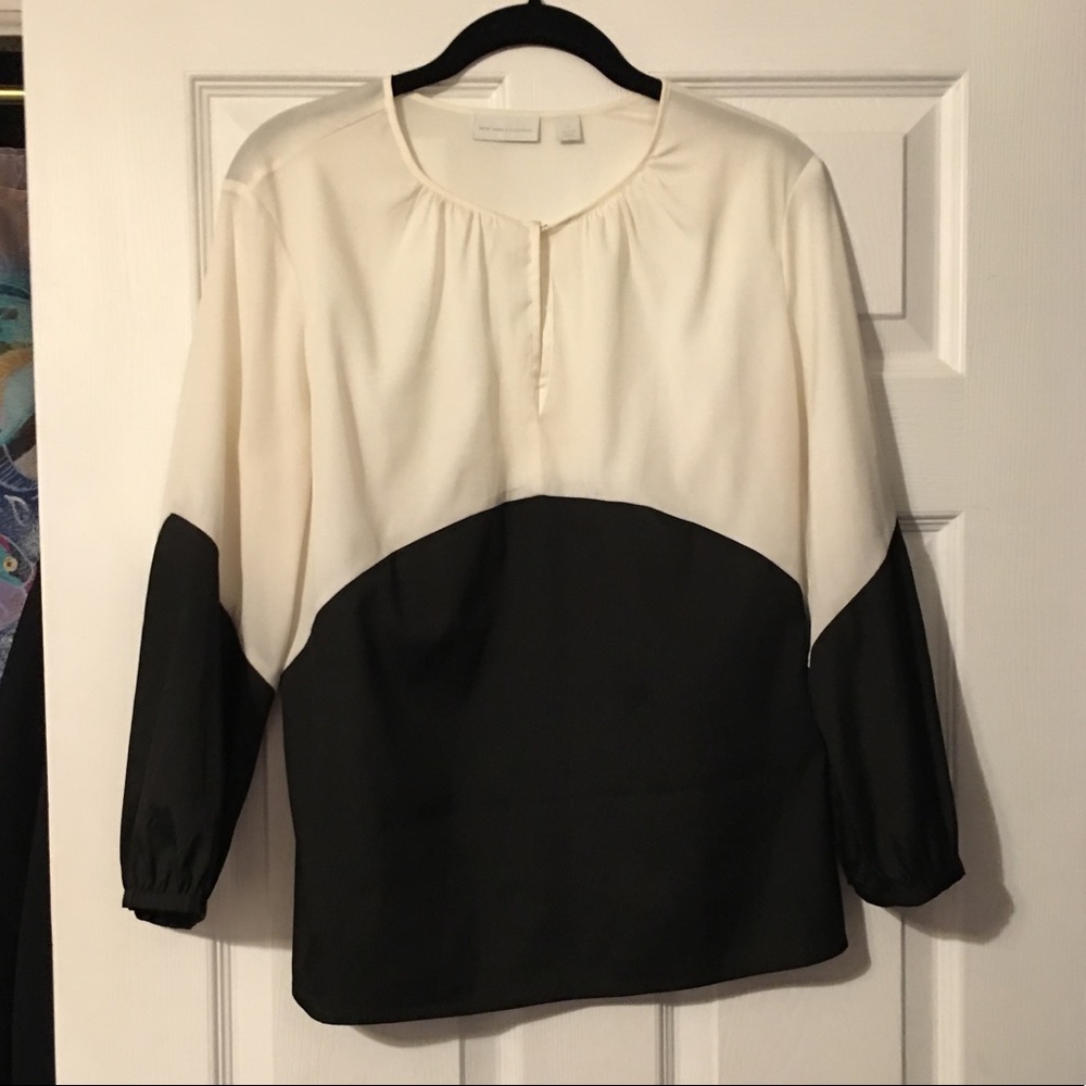 New York& Company 1/4 Sleeve Two Tone Dress Top