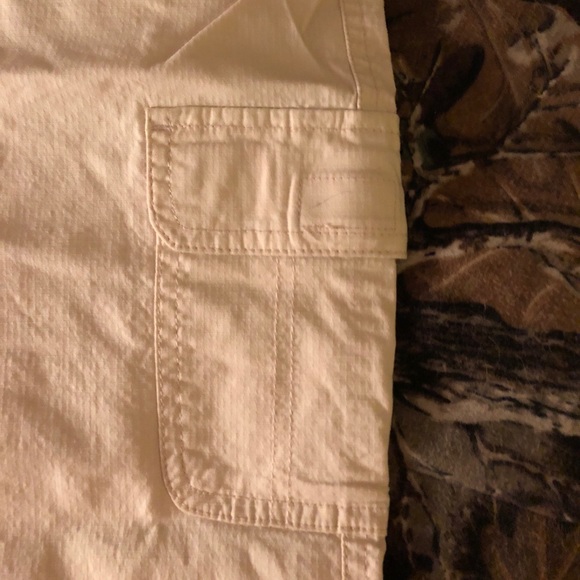 Bongo capris - Picture 2 of 11