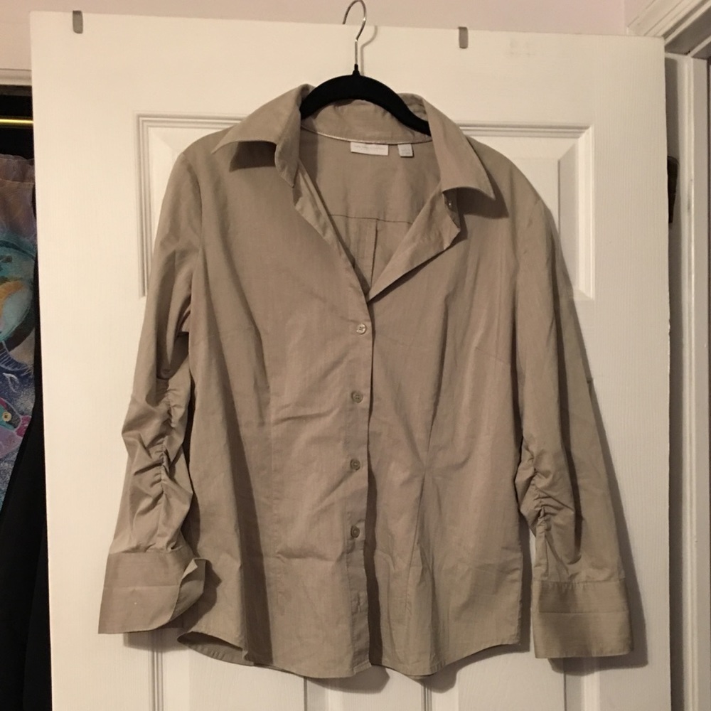 New York& Company Long Sleeve Button Down