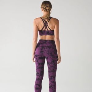 Wunder Under Darkest Magenta Shibori