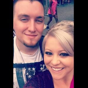 Meet your Posher, Caitlyn