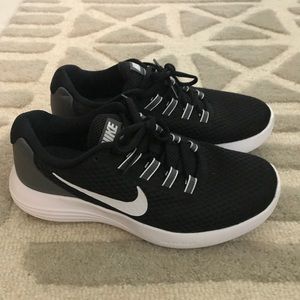 Nike Lunar Converge Black Sneakers