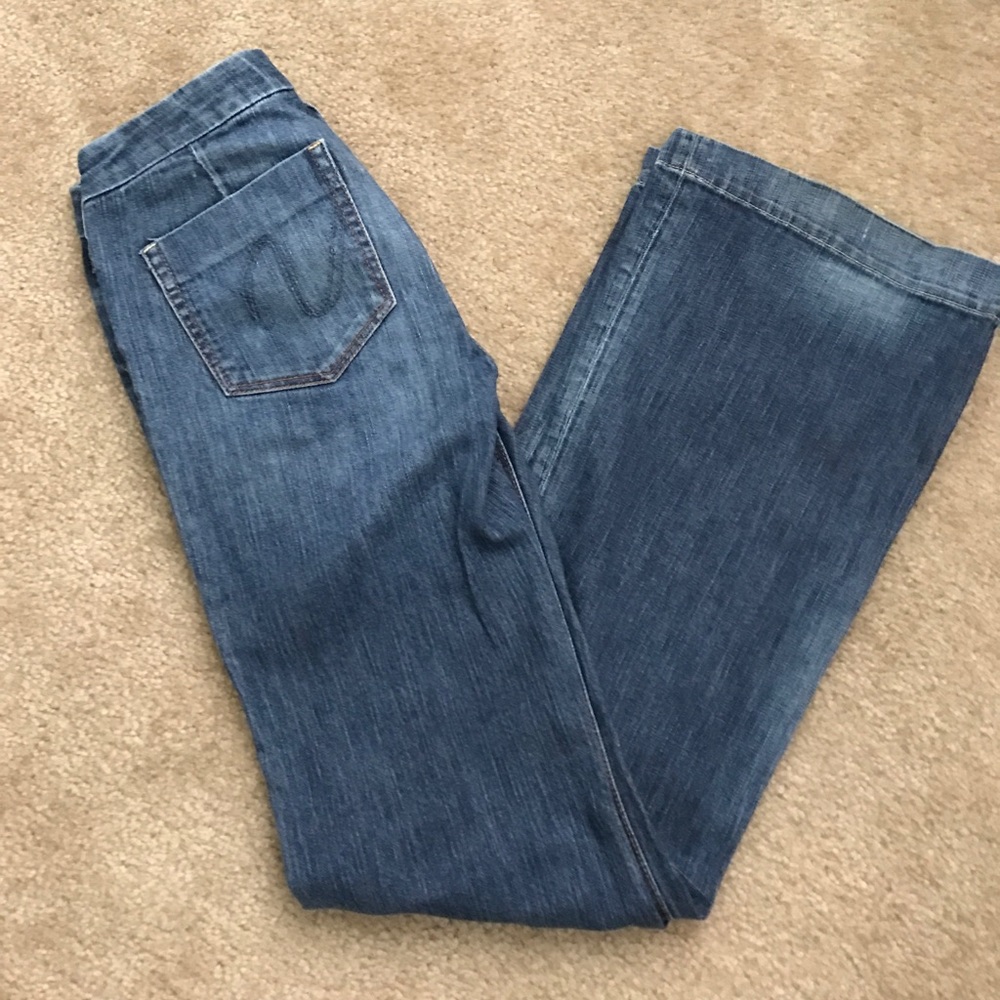 Silver Brand Bootcut Jeans - size 26